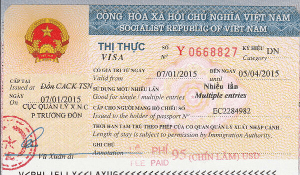 How much does Vietnam visa cost at Noi Bai airport?