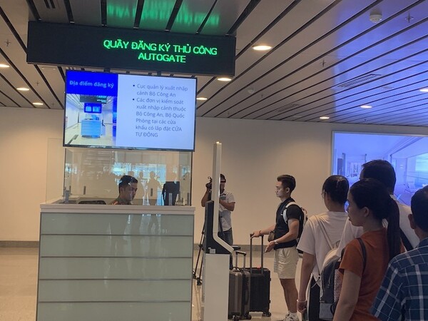 Importance of Immigration Procedures at Da Nang Airport