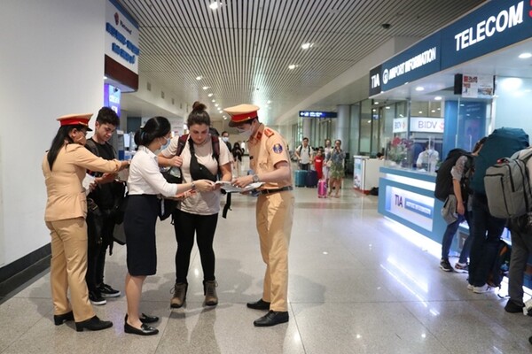 Tips for a Smooth Tan Son Nhat international airport immigration experience