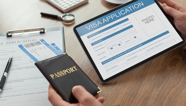 Applying Urgent Vietnam 3 Month e-Visa for Czech Republic Tourists with Urgent Visa To Viet Nam