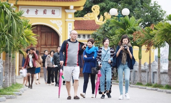 Do Chinese citizens need a Vietnam multiple entry visa?