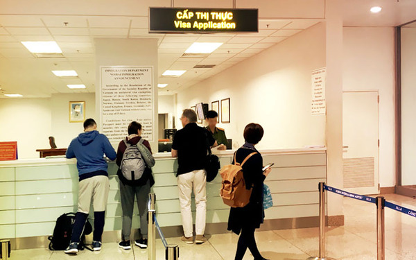 Visa Application at Noi Bai Airport