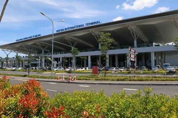 Immigration procedures at Noi Bai airport have been updated and innovated