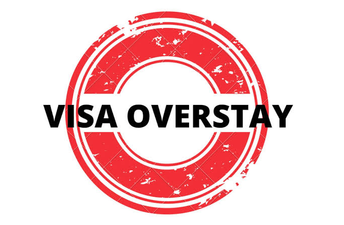 If you overstay your visa or residence permit validity period, you are likely to be fined (Source: collected)