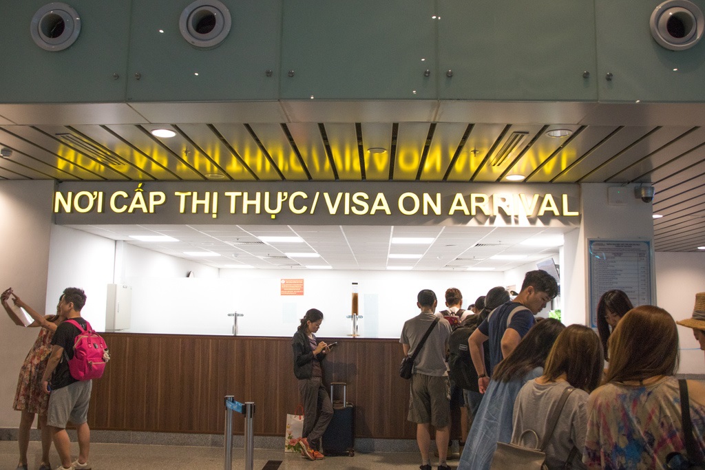 Our fast track service helps you avoid long queue (Source: VinWonders)
